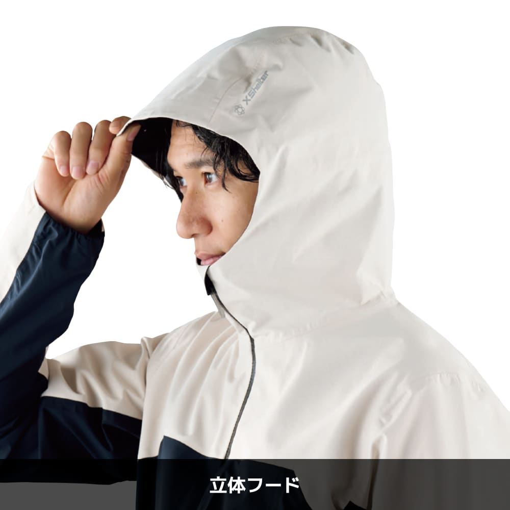 ブラック