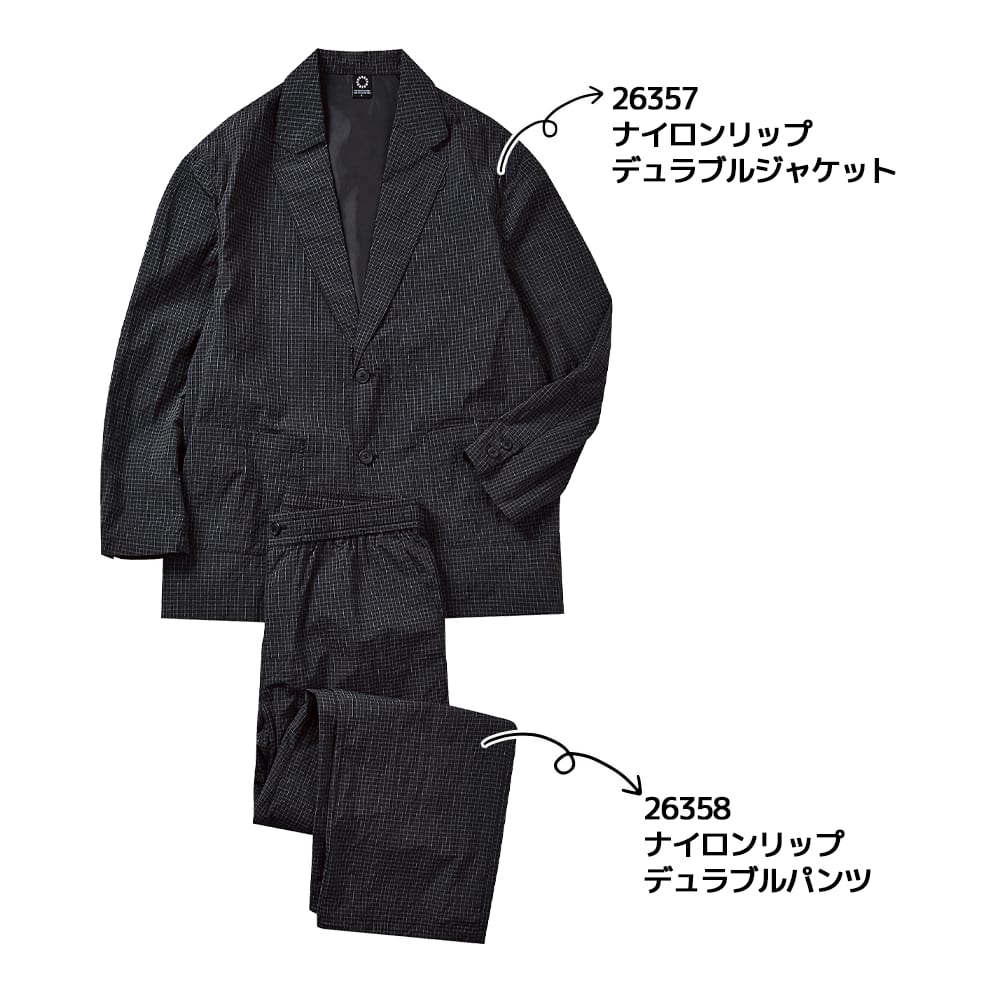 ブラック