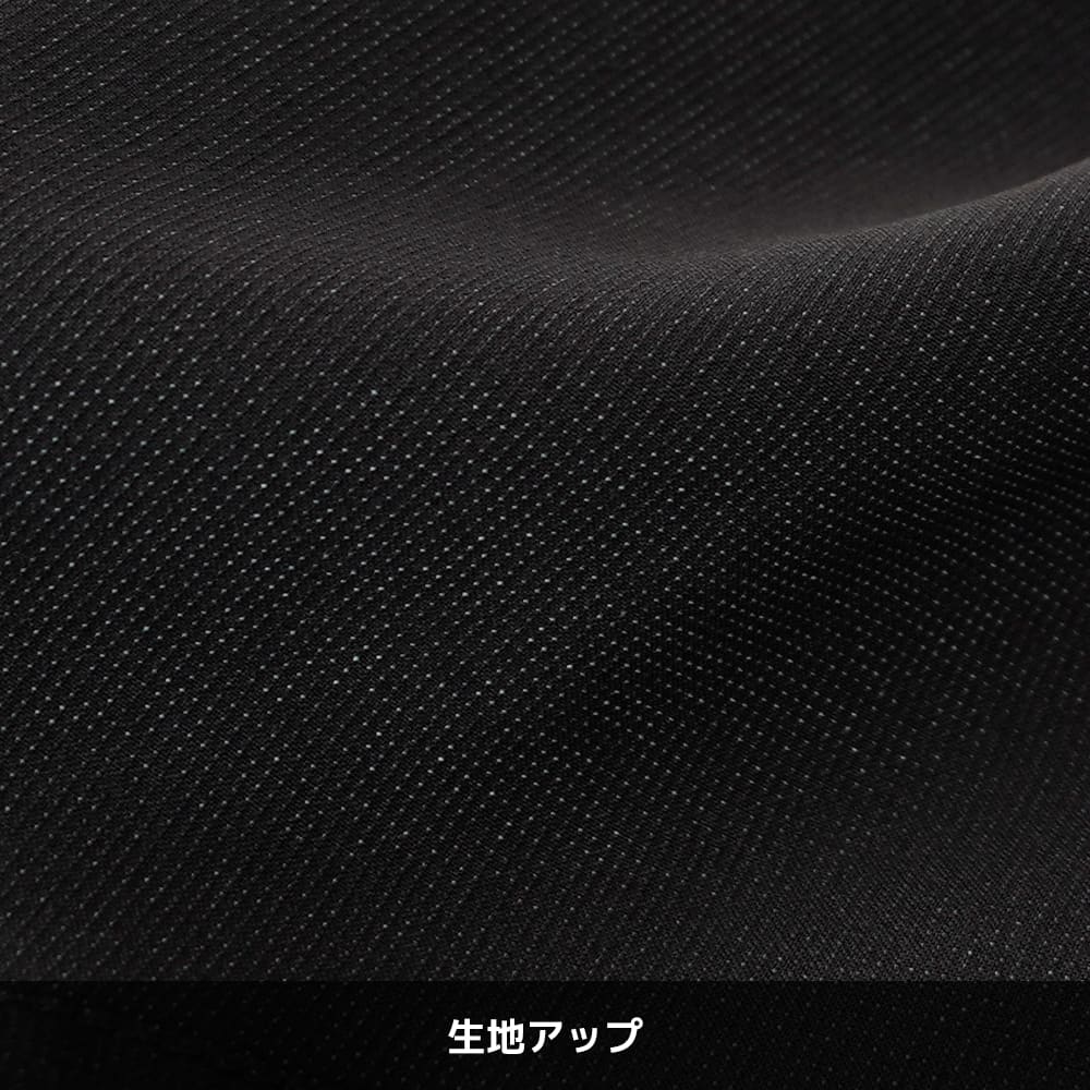 ブラック