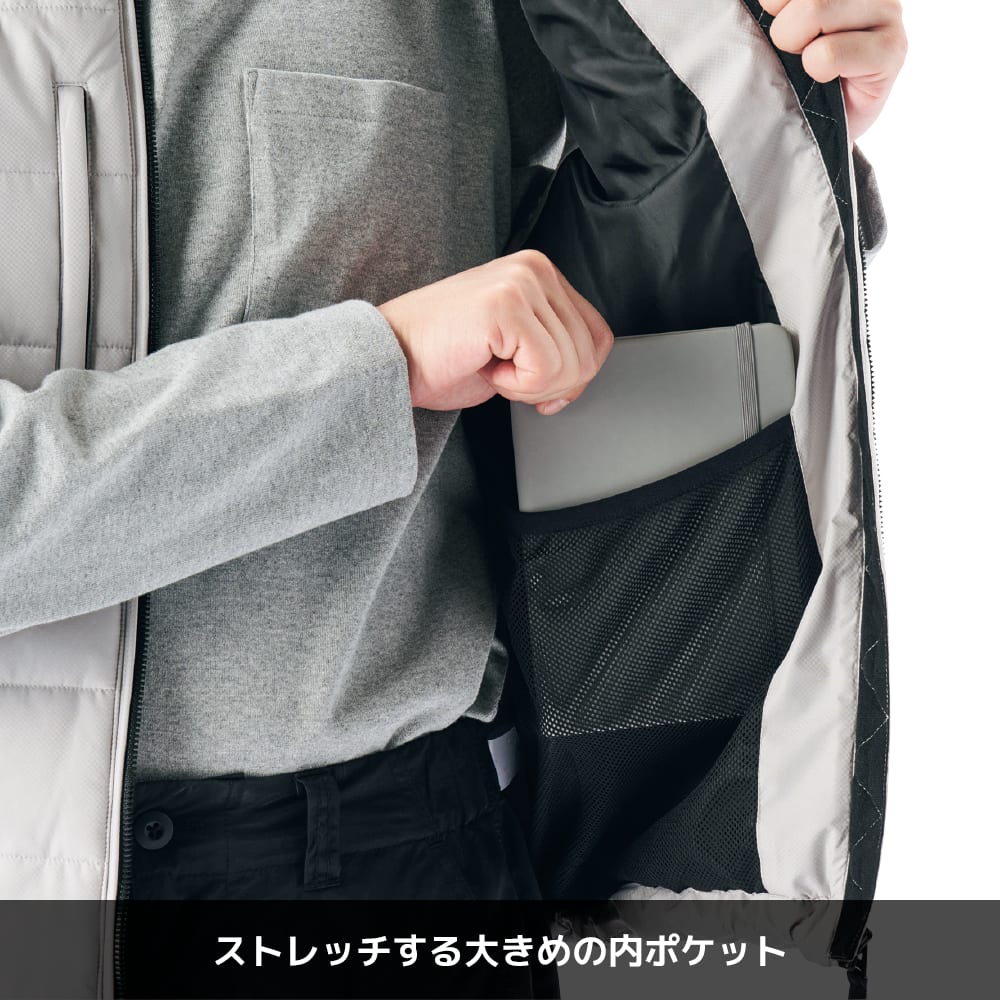 ブラック
