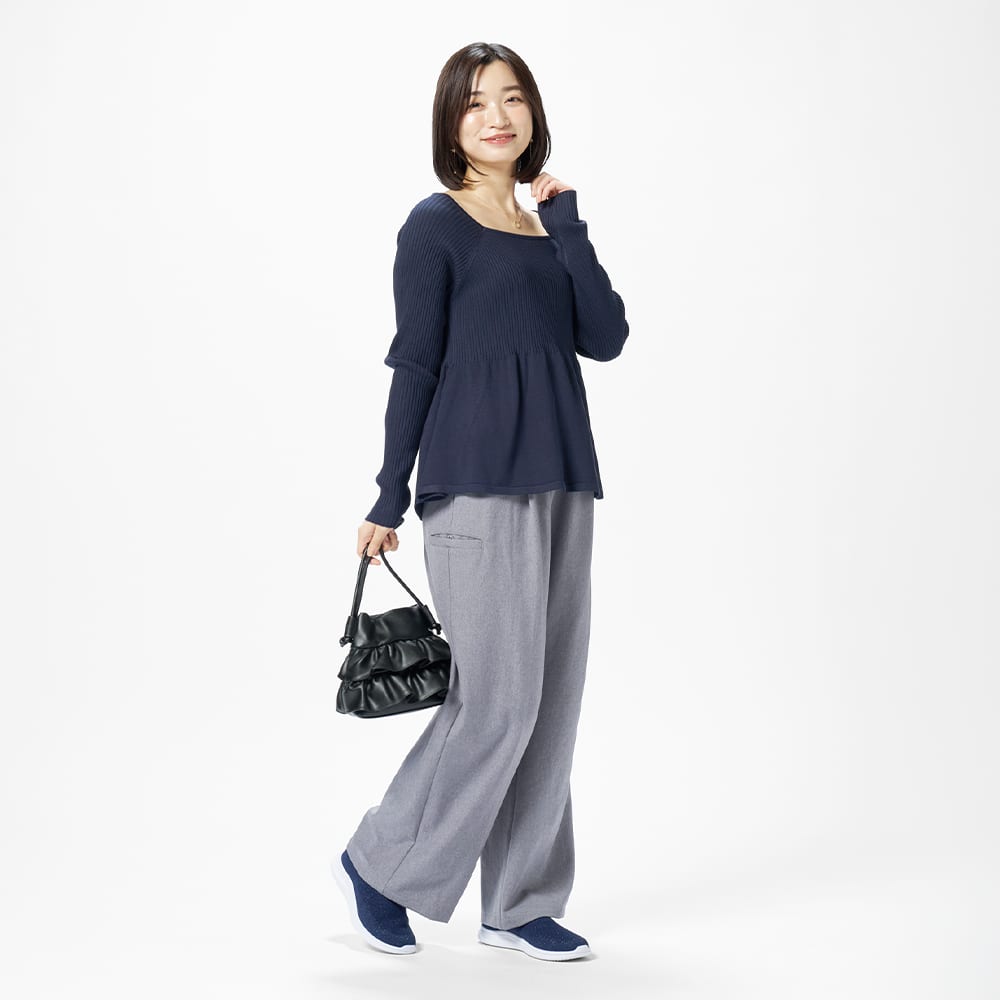 ブラック