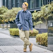 ブラック